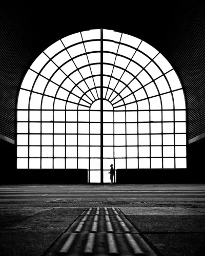 City gate 80x120 cm